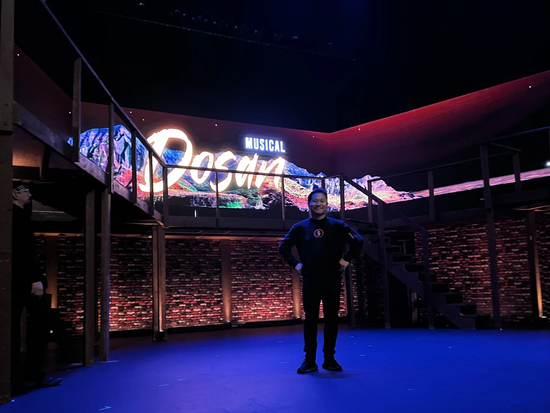 Stage walkthrough for a cultural production